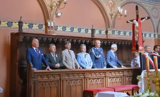 Zdjęcie do Uroczyste obchody 235. rocznicy uchwalenia Konstytucji 3 Maja w Powiecie Tczewskim