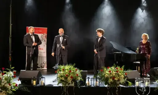 Zdjęcie do III Gminna Gala Operowa - muzyczny hołd dla Mam!