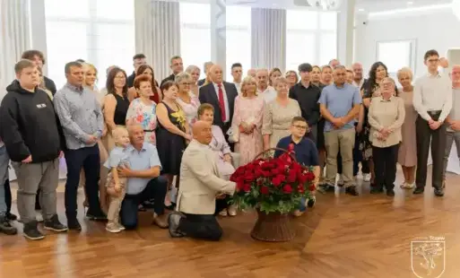 Zdjęcie do Wyjątkowy jubileusz w naszej gminie! Pani Maria Piekut świętowała 100. urodziny