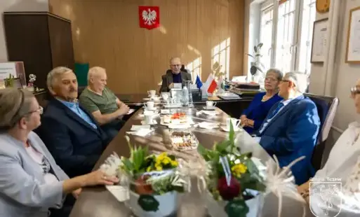 Zdjęcie do Wyjątkowe jubileusze w Urzędzie Gminy Tczew: Złote i Diamentowe Gody oraz 85. urodziny